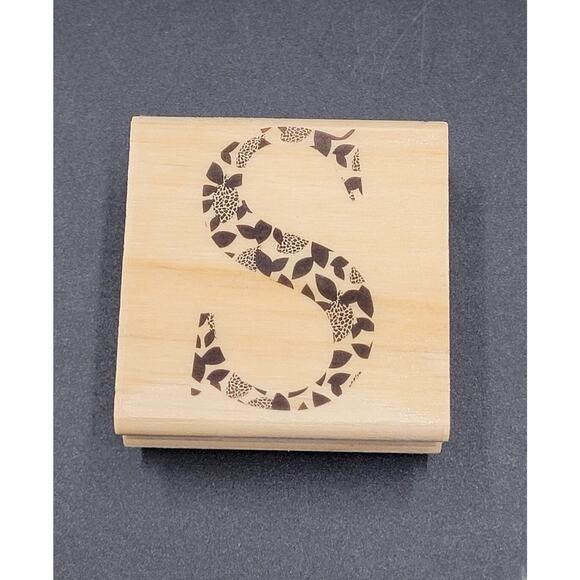 Rubber Stamp Capital S Floral 2x2 Paper Craft Scrapbook Monogram Initial - Picture 1 of 4